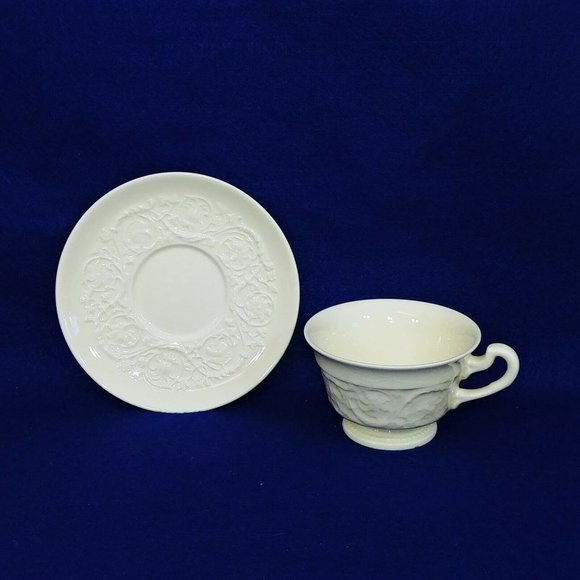 Wedgwood Teacup Saucer Patrician Pattern Porcelain Ivory Collectible Vintage - Picture 3 of 9